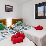 Nueva Apartment Mala